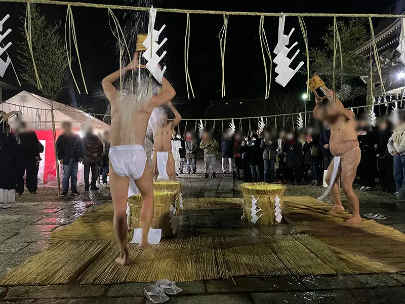 千葉県鴨川市清澄寺大晦日の水行