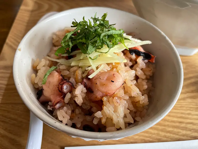 千葉県富津市ラーメン木琴堂のタコ飯